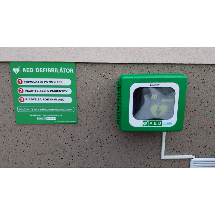 Automatizovaný externý defibrilátor (AED)