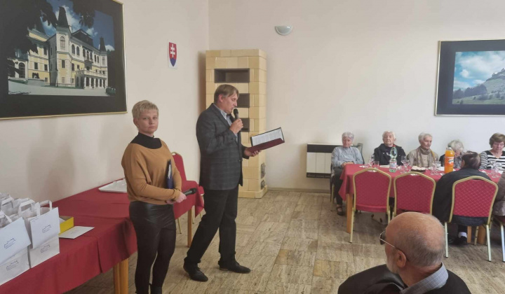 Október - mesiac úcty k starším 2023