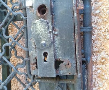 Aktuality / Obnova kovanej kostolnej brány a plotu v Krásnohorskom Podhradí - foto